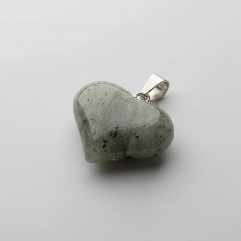 Labradorite heart crystal pendant